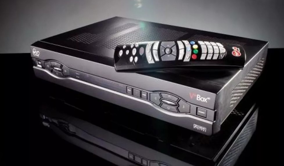 Perbedaan Set Top Box dan Receiver Parabola